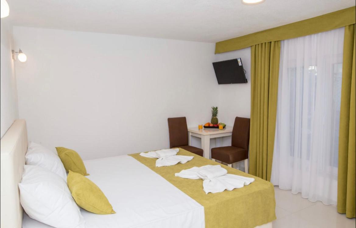 Apartmani Nela Sutomore Esterno foto