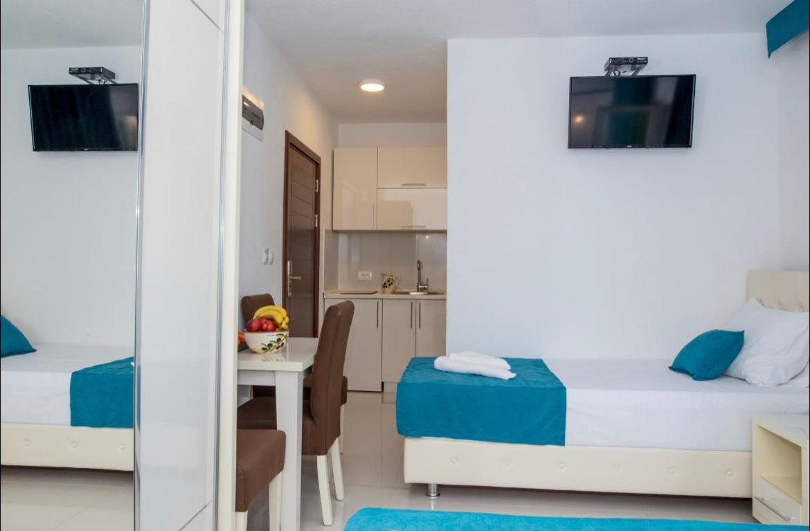 Apartmani Nela Sutomore Esterno foto