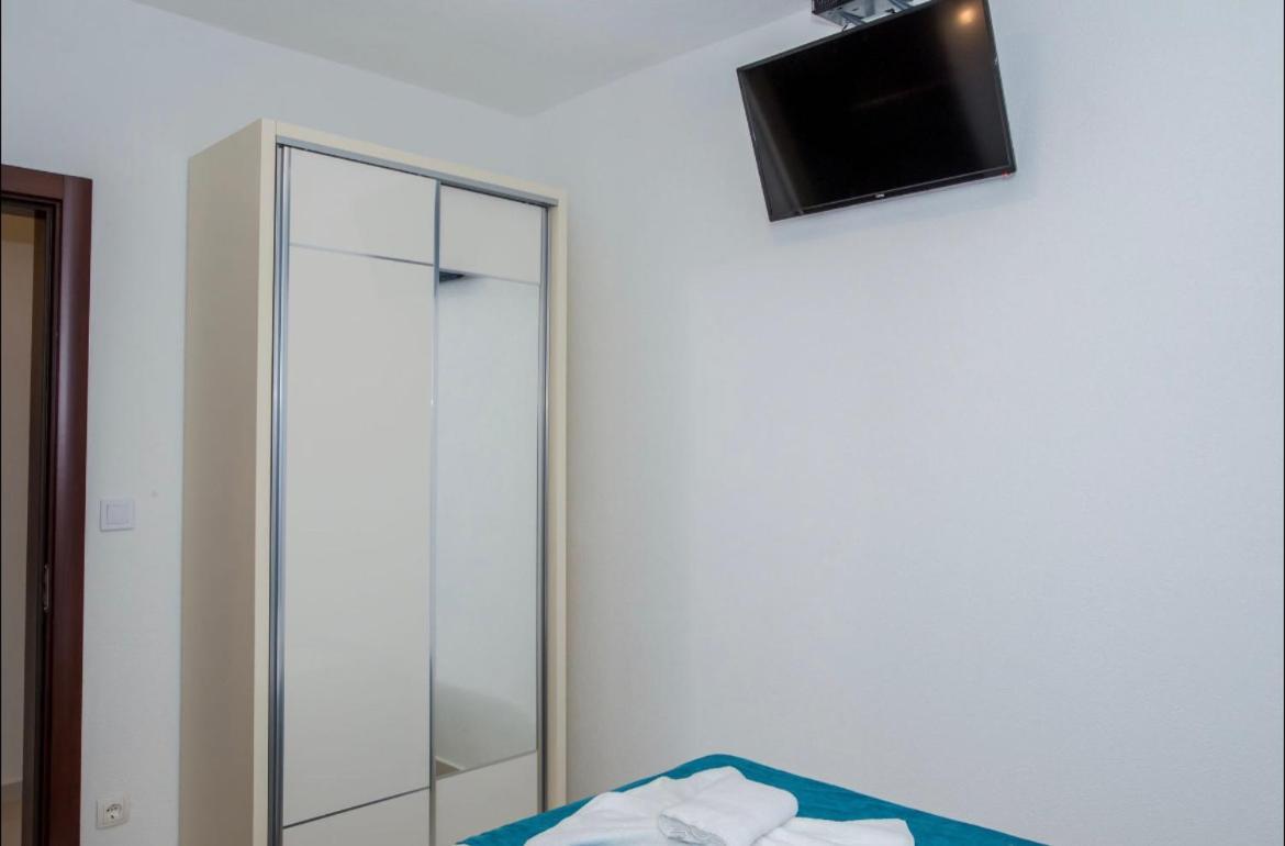 Apartmani Nela Sutomore Esterno foto