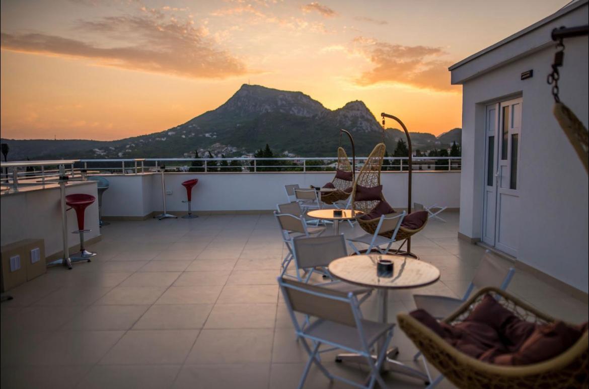 Apartmani Nela Sutomore Esterno foto