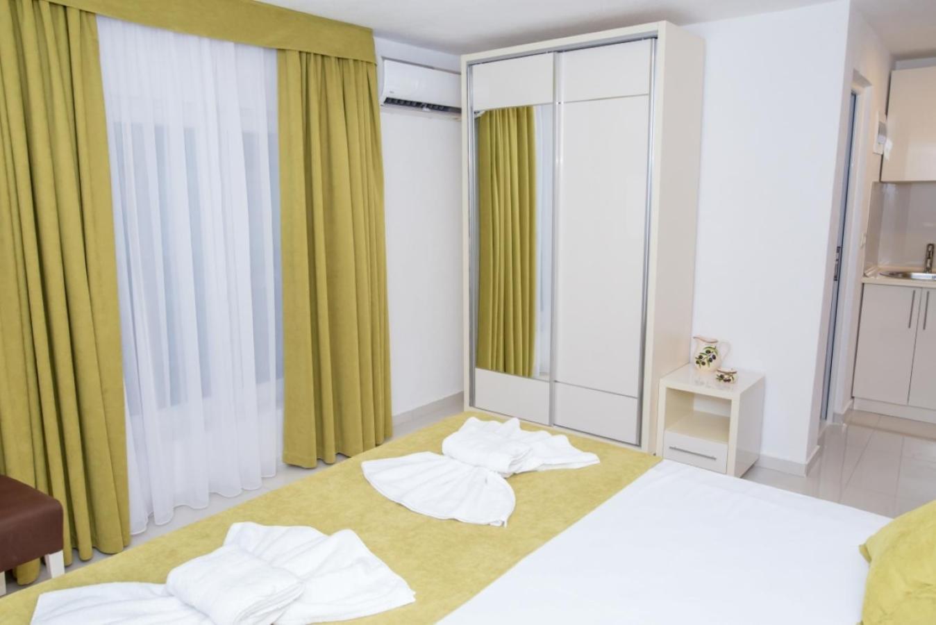 Apartmani Nela Sutomore Esterno foto