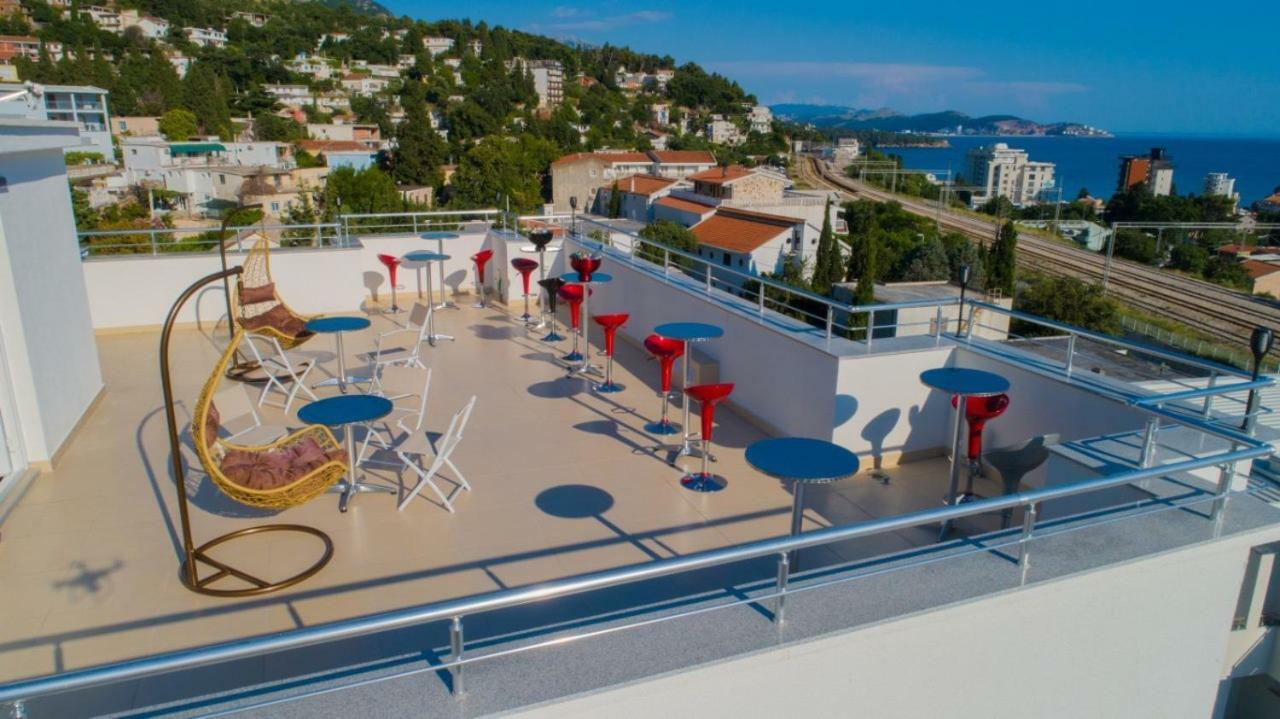 Apartmani Nela Sutomore Esterno foto